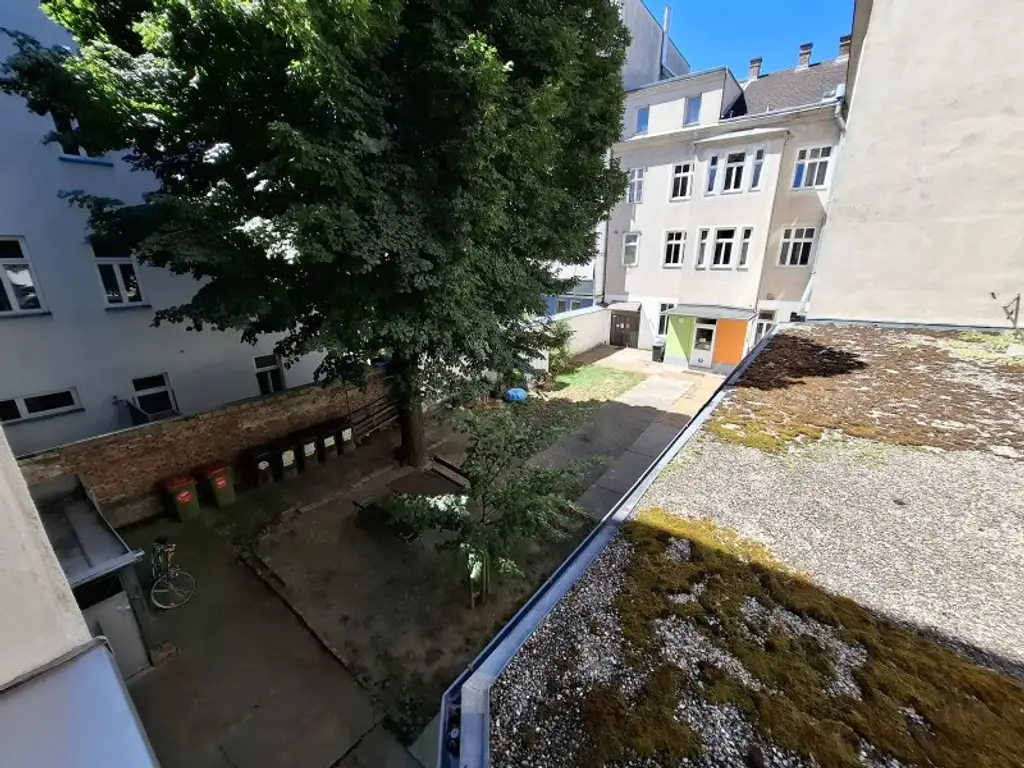 Zinshaus  in ruhiger LAGE -  Nähe Schönbrunner Schloßpark