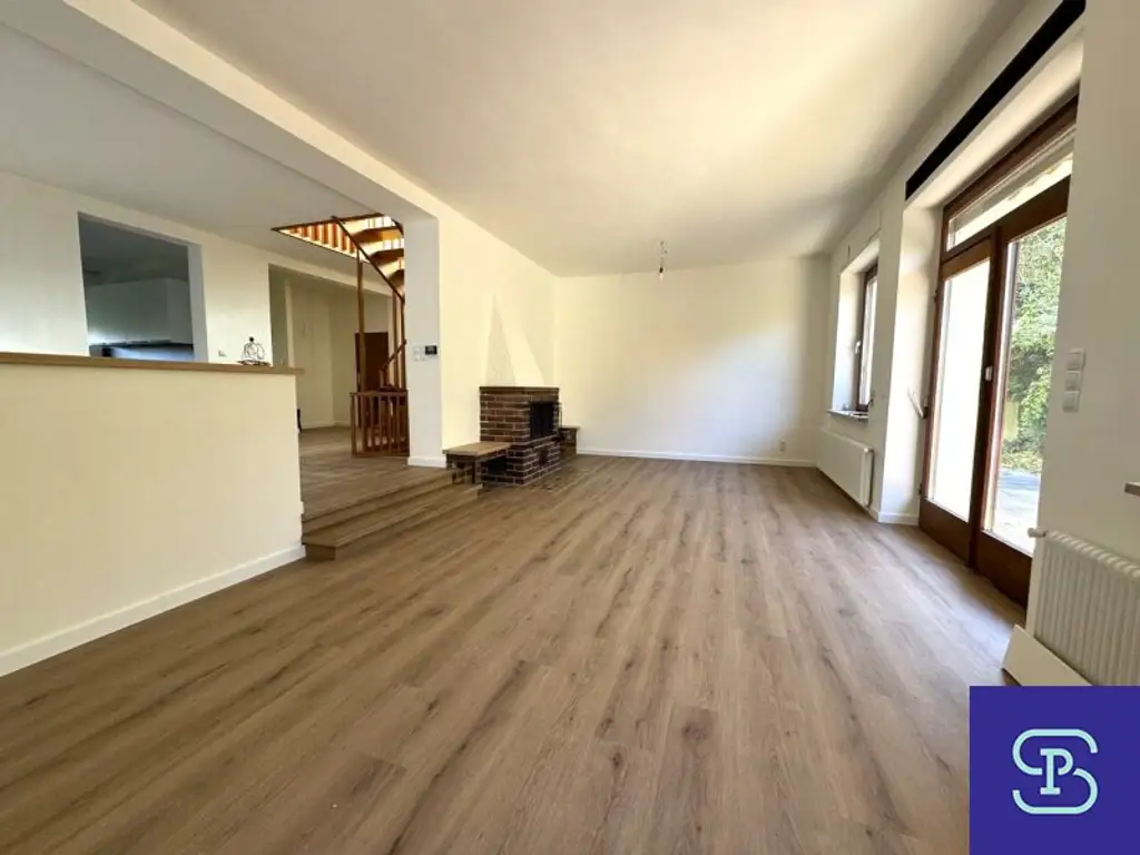 Provisionsfrei: Renoviertes 160m² EFH + 80m² Keller und wunderschönem Garten in Top-Grünlage - 1130 Wien