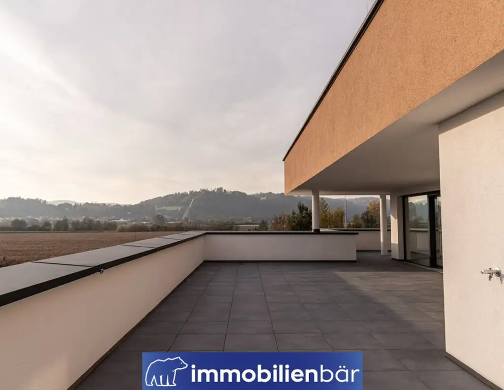 Traumhafte Dachgeschosswohnung in idyllischer Lage mit 128 m² großer Dachterrrasse - Jetzt einziehen
