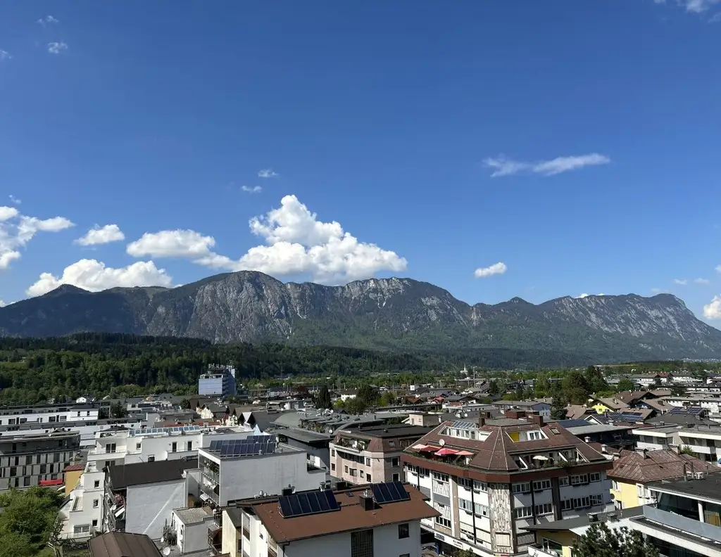Zentral gelegene 3-Zimmer-Wohnung in Tirol - Gepflegt, lichtdurchflutet und mit Balkon