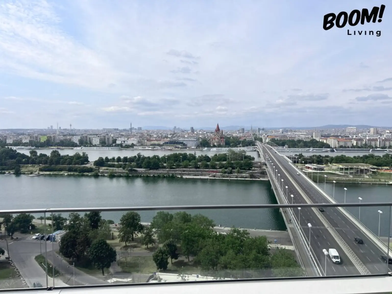 Danubeflats – Österreichs höchstes Wohnhochhaus mit atemberaubendem Ausblick, exklusivem Spa und urbanem Luxus direkt an der Neuen Donau
