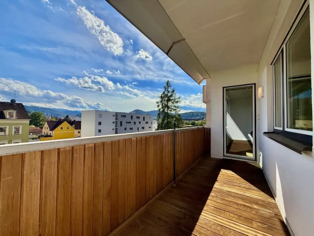 PROVISIONSFREI I LIFT I 3 ZIMMER I BAD MIT WANNE I SONNIG & HELL I LOGGIA I INNENHOFLAGE I PROJEKT WOHNEN I