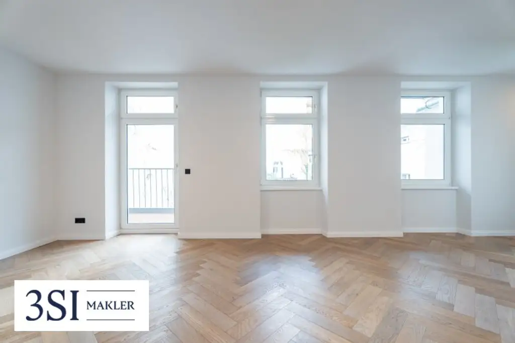 Stilvoll wohnen mit Grünblick – sanierter 2-Zimmer-Altbau mit Balkon in ruhiger Lage