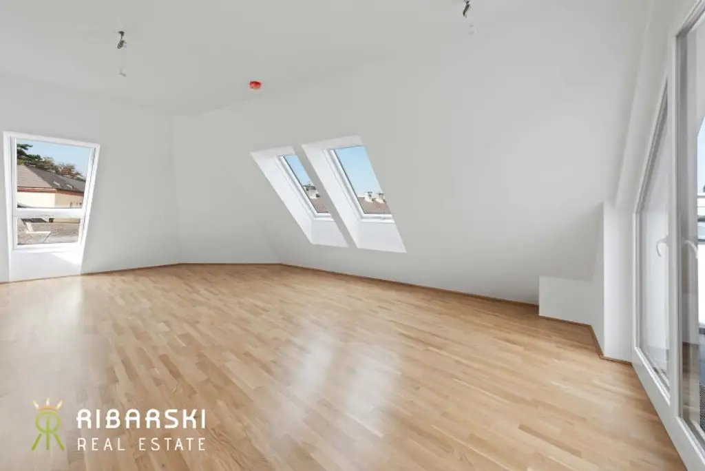Wohnen in Verbundenheit - Charakterwohnung mit uneinsehbarer Dachterrasse - provisonsfrei, inkl. 2 TG Plätze
