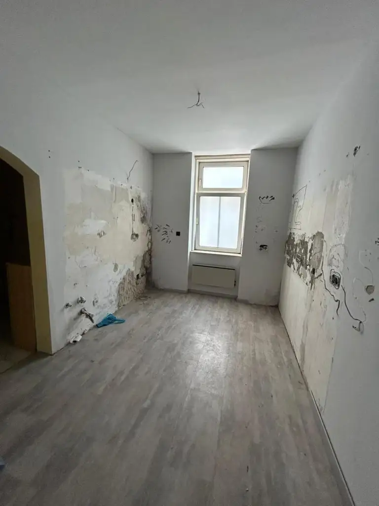 Anlagewohnung in 1220 Wien – Stilvoll sanierte Altbauwohnung mit solider Rendite