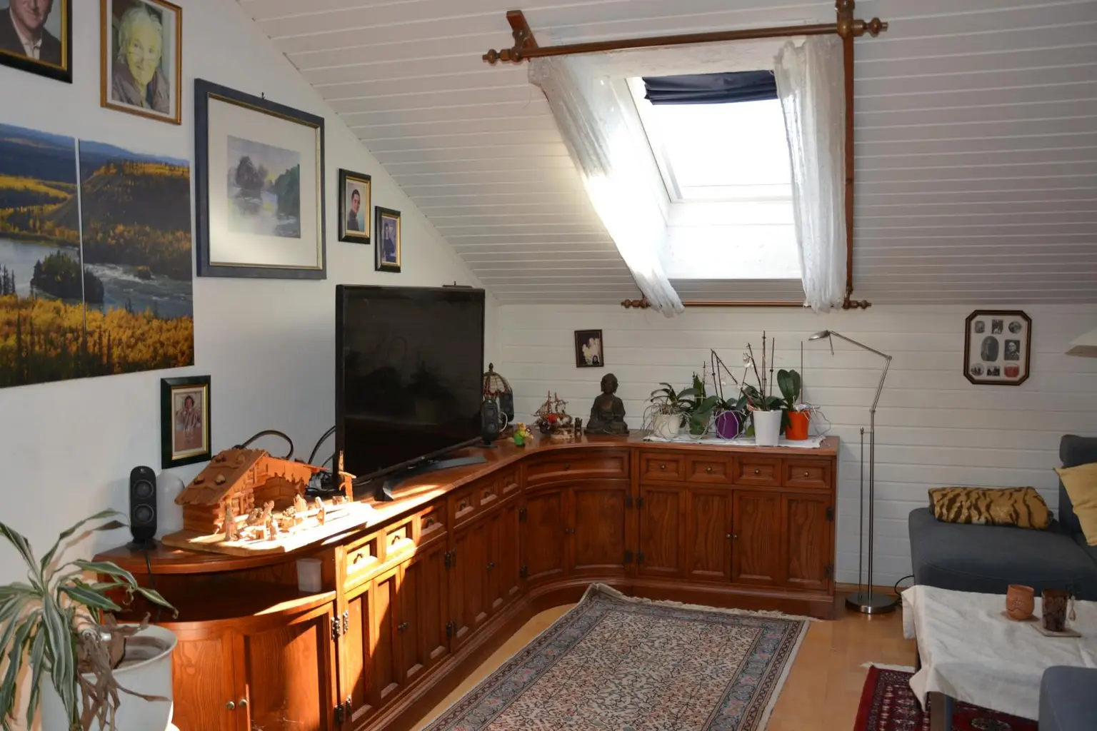 Wohnzimmer DG