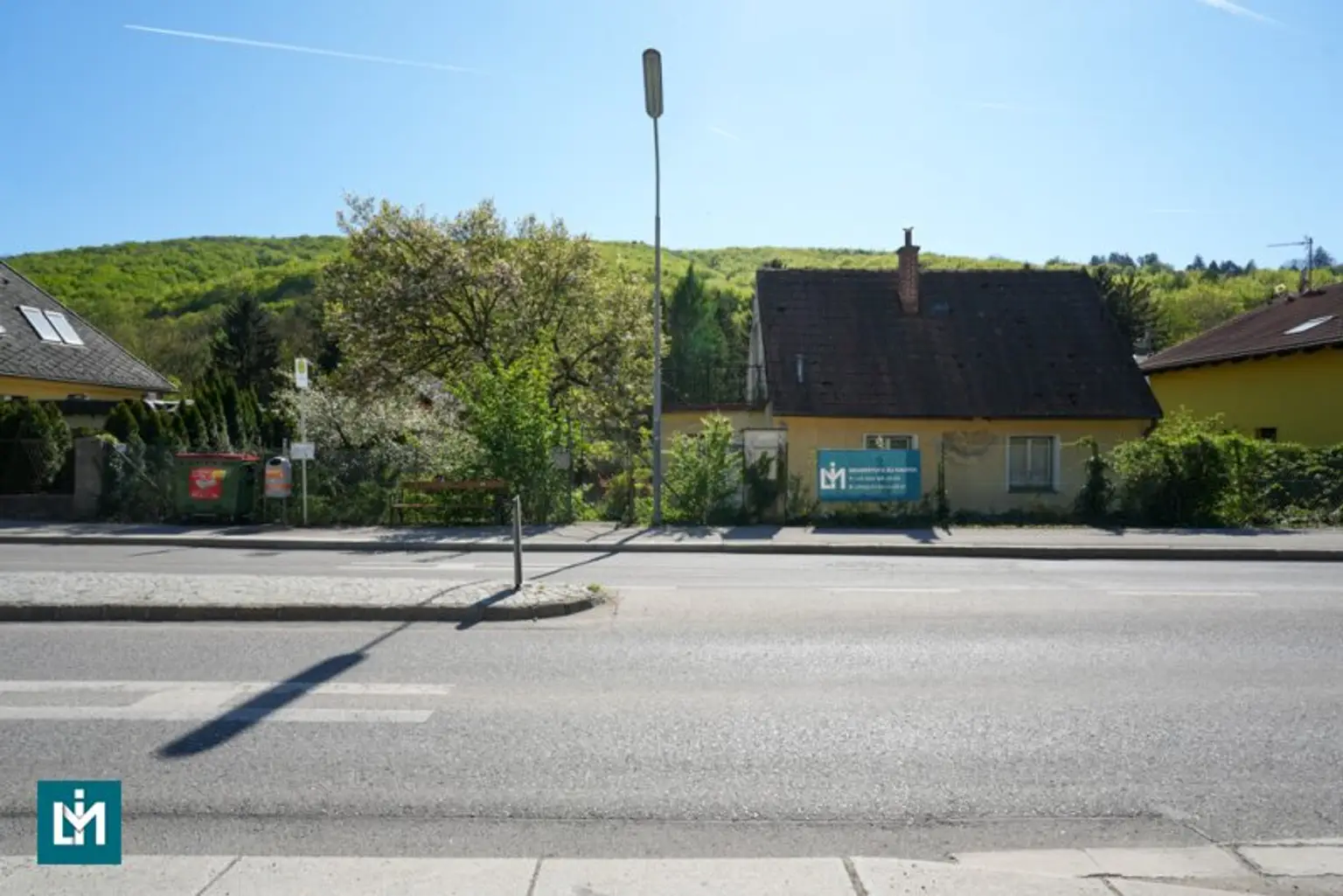 Straßenansicht