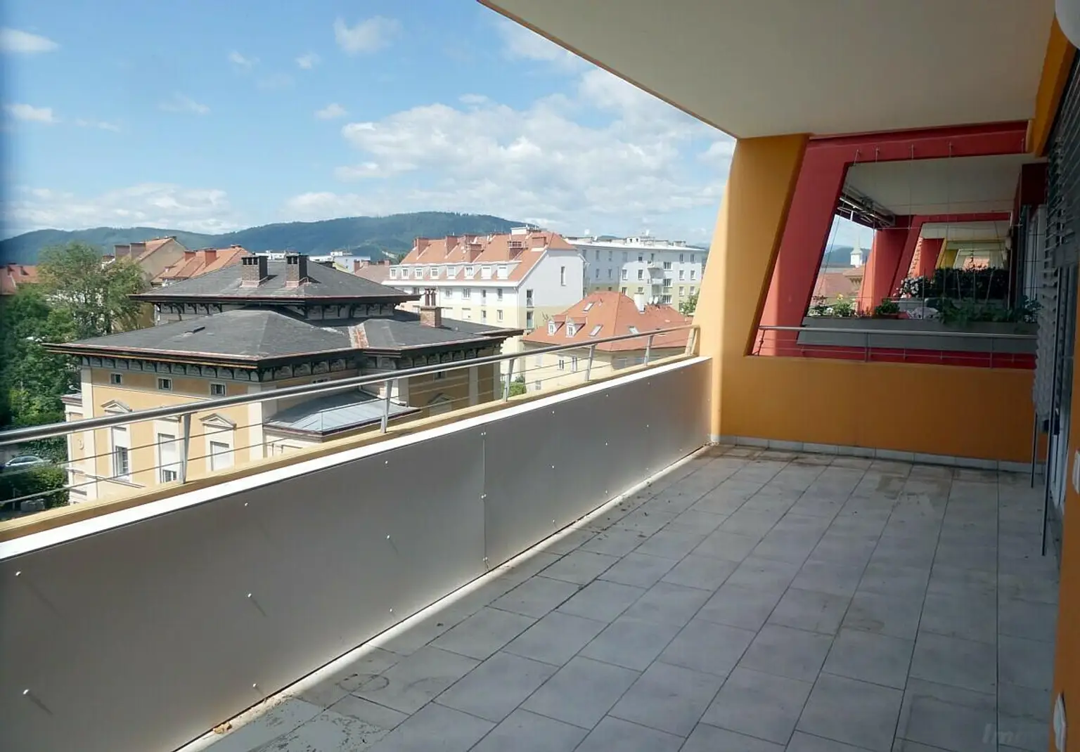 Erstklassige 4-Zimmerwohnung mit Terrasse und Balkon in Nobellage - Geidorf