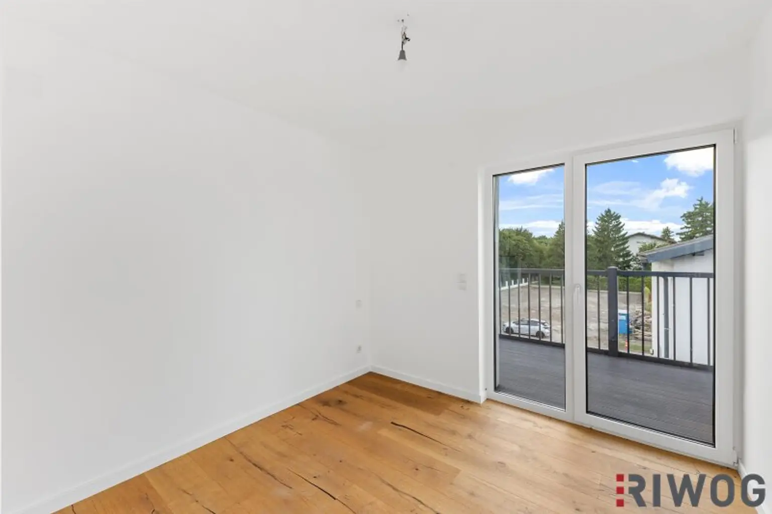 *Niedrigenergiehaus*EXKLUSIVE Ausstattung*ERSTBEZUG*inklusive 1 Stellplatz
