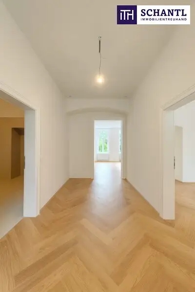 Elegante Altbauwohnung im Erstbezug nach Sanierung!! + Parkblick + großzügige Raumgestaltung