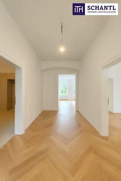 Elegante Altbauwohnung im Erstbezug nach Sanierung!! + Parkblick + großzügige Raumgestaltung