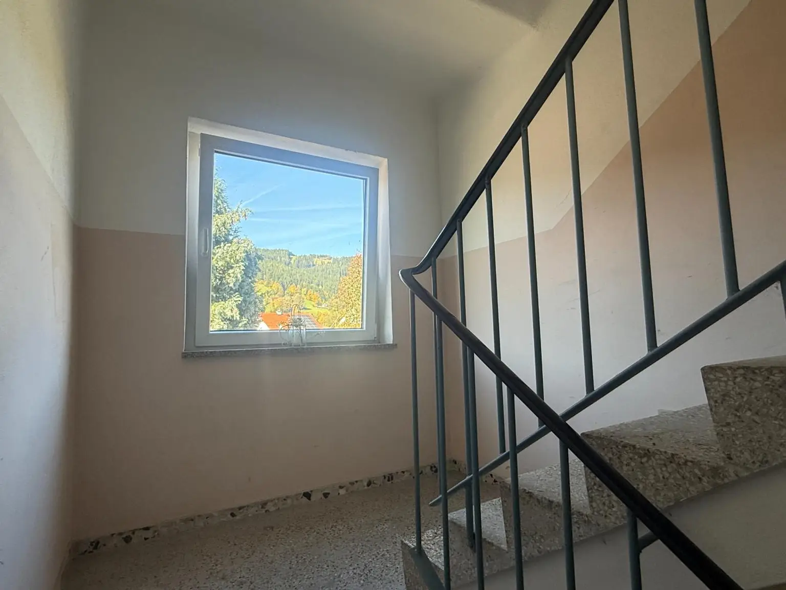 *** Investmentchance in Hönigsberg: Zinshaus mit 6 Wohnungen mit TOP Rendite ***