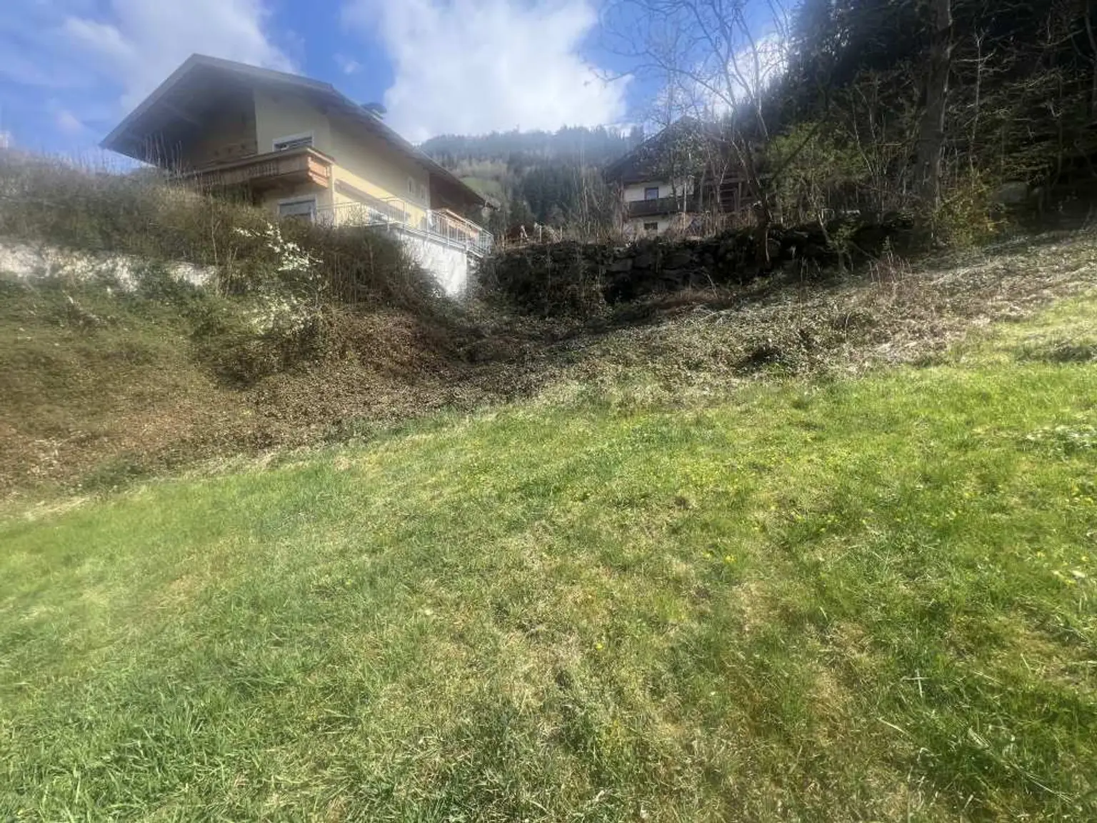 Baugrundstück in sonniger Wohnlage