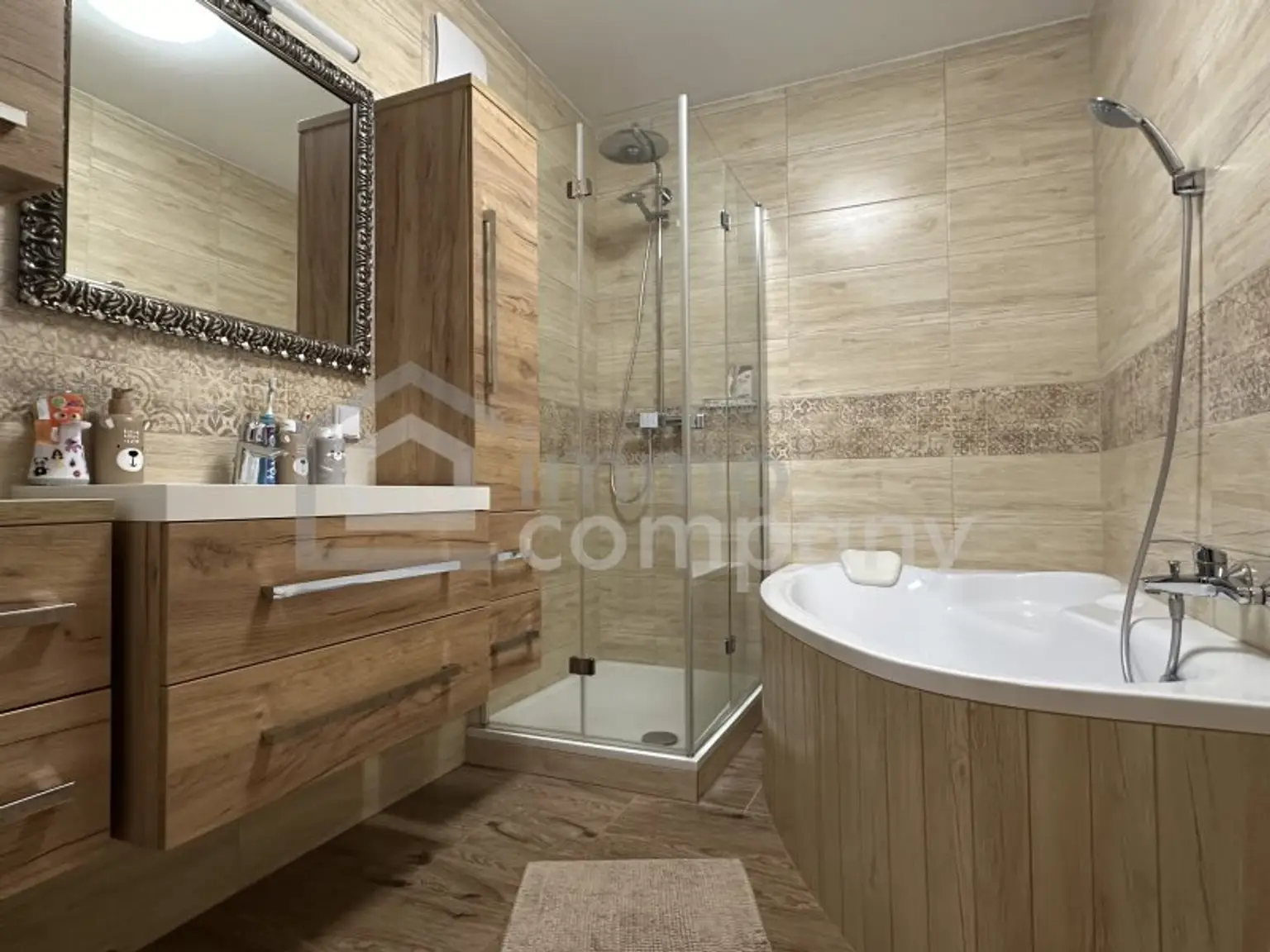 Moderne Traumwohnung in bester Lage von Baden - perfekt zum Wohlfühlen!