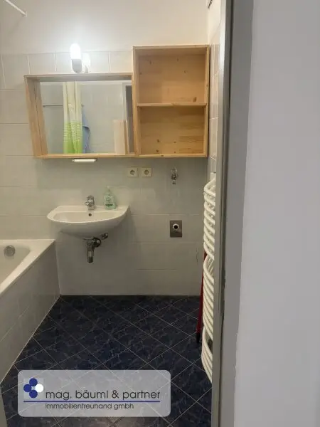 2 Zimmer mit Balkon und Aussicht - in der Stadtmitte