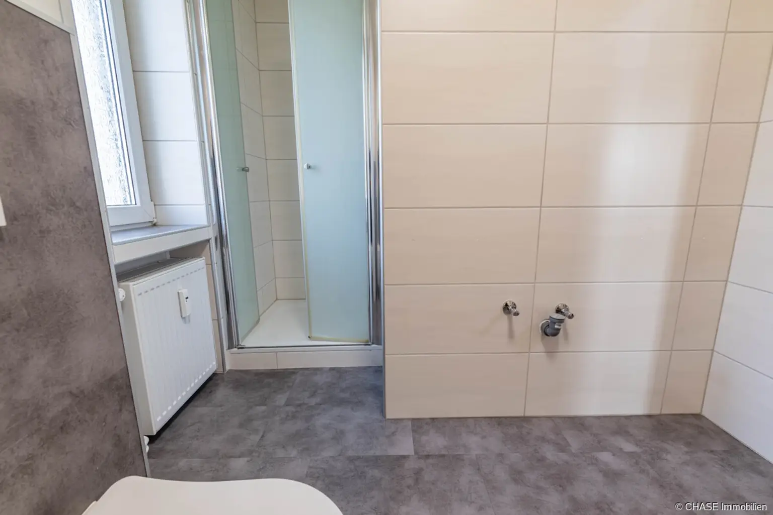 Badezimmer Ansicht 3