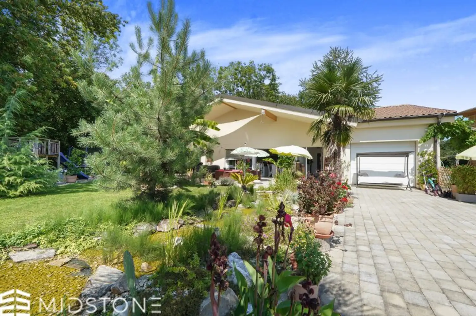 *Gartenidylle in absoluter Ruhelage* Traumhaftes Bungalow in Alleinlage