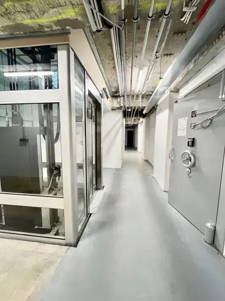 Ordination/Geschäftslokal oder Büro mit Souterrain in TOP FREQUENZLAGE!