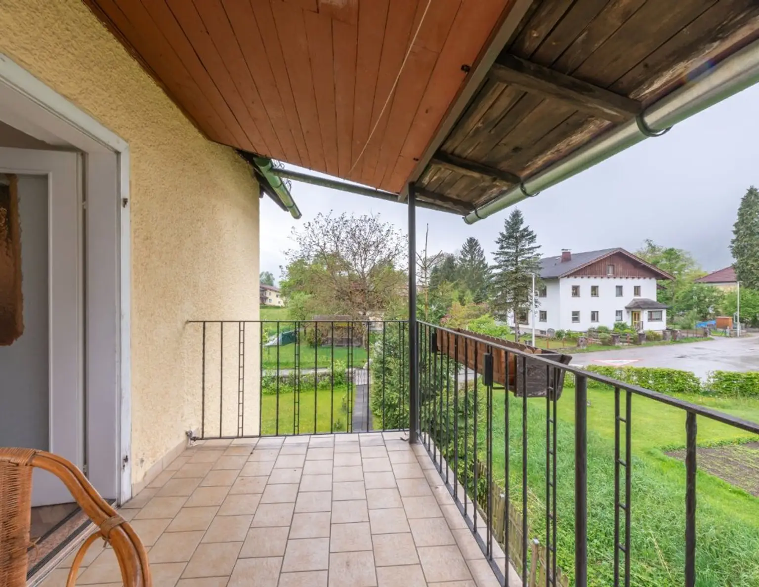 Wohnhaus mit separater Einliegerwohnung in sonniger Lage von Ebensee am Traunsee