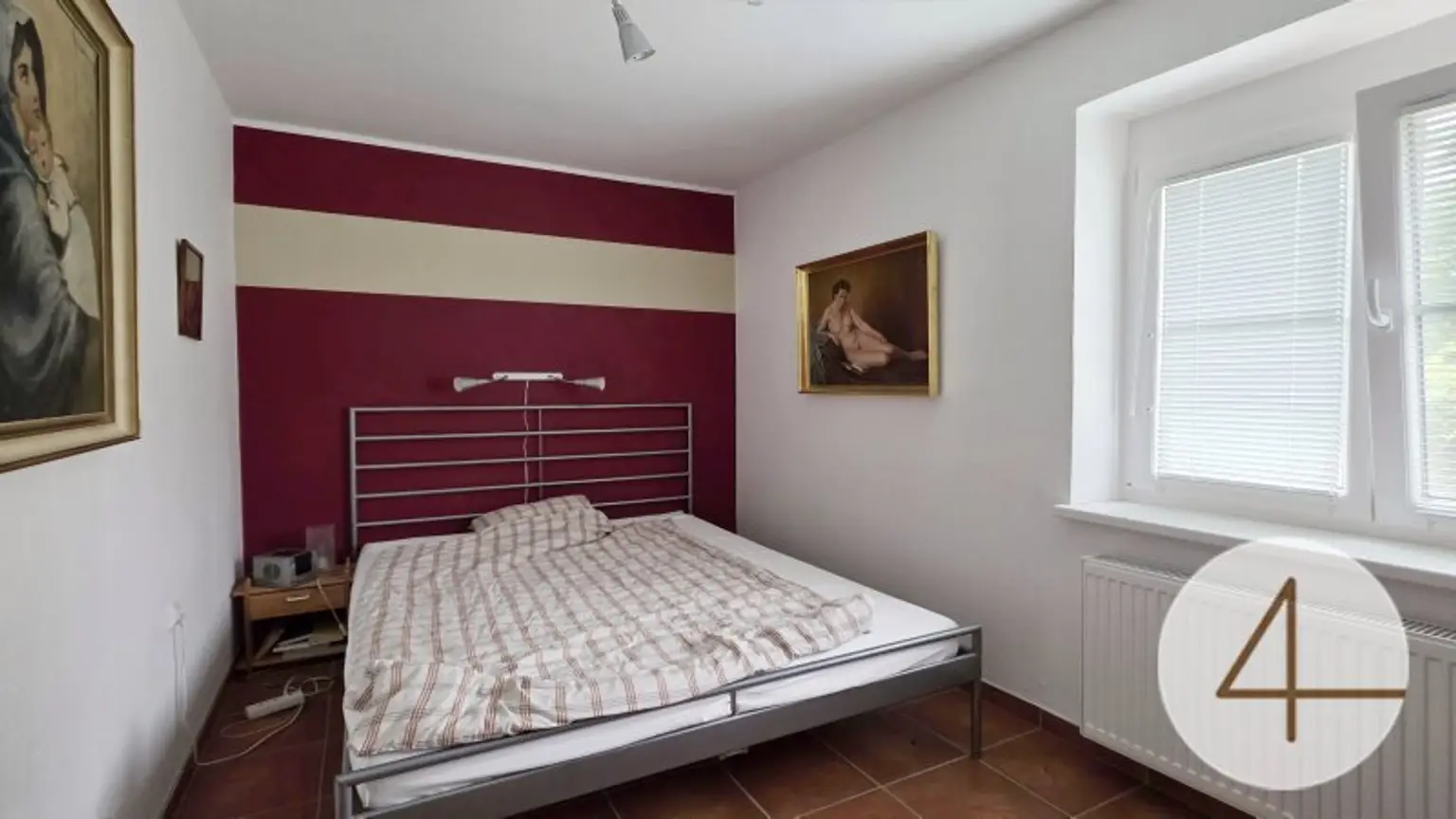 Zweifamilienhaus mit ca. 300 m² Wohnfläche