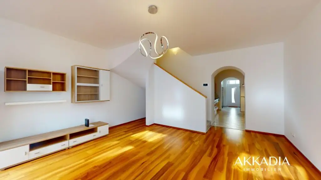 Maisonette-Wohnung mit Terrasse & Garten in zentraler Lage von Korneuburg – Wohnen im generalsanierten Backsteinbau