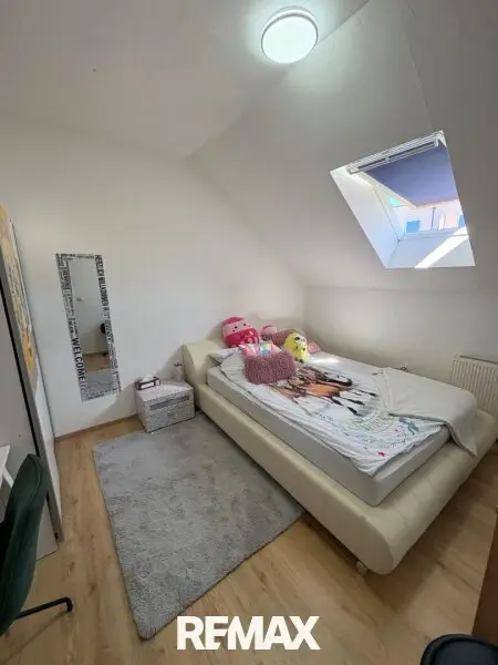 Schlafzimmer 2