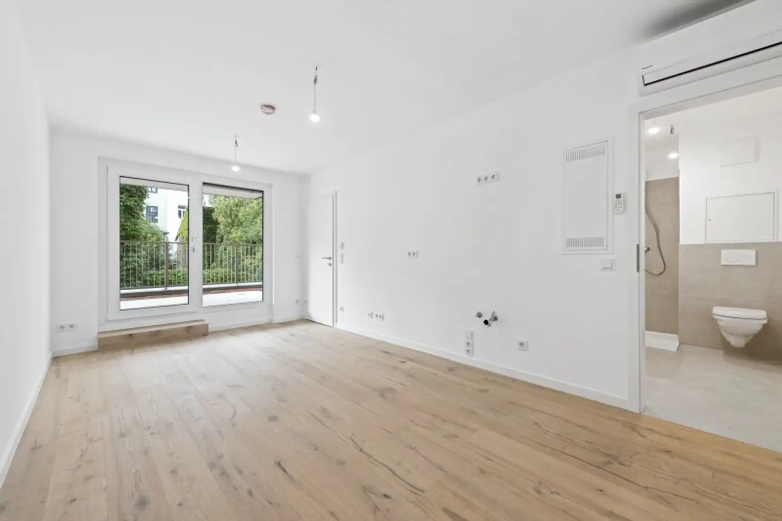 KOMPAKT, EFFIZIENT, URBAN MIT GROßEM BALKON - MODERNER WOHNKOMFORT IN HERNALS