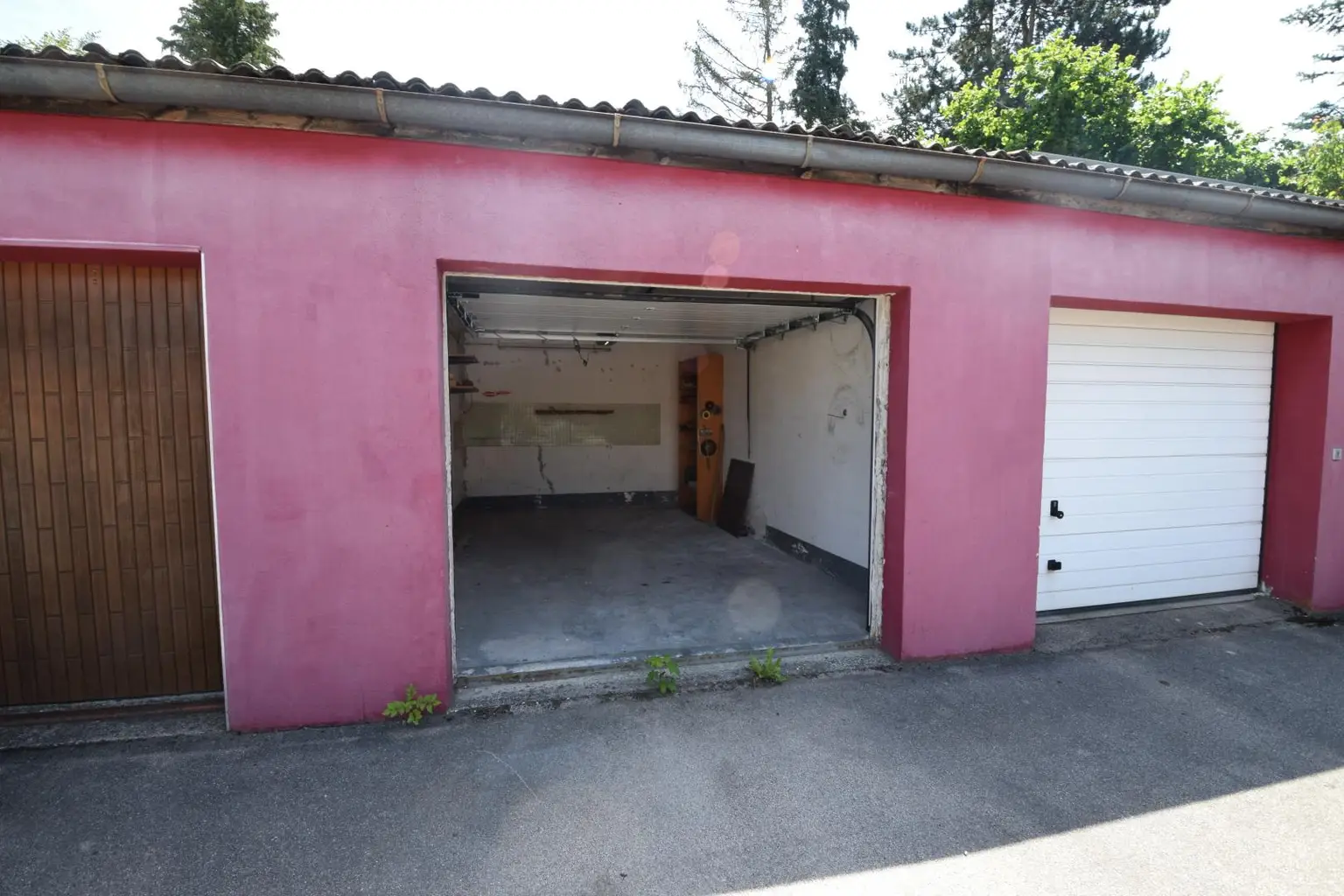 Außenansicht Garage