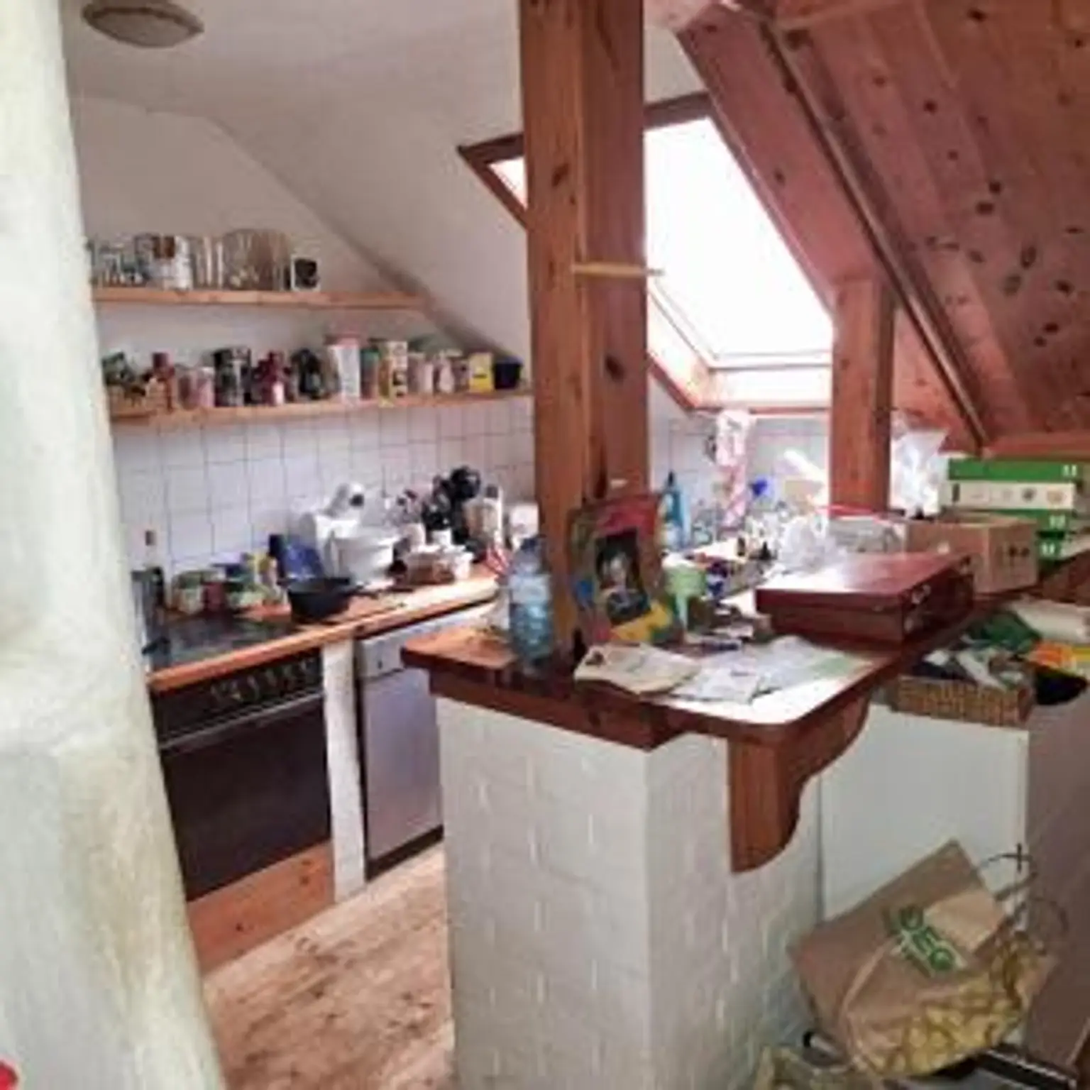 IMMOBILIE IM DORNRÖSCHENSCHLAF