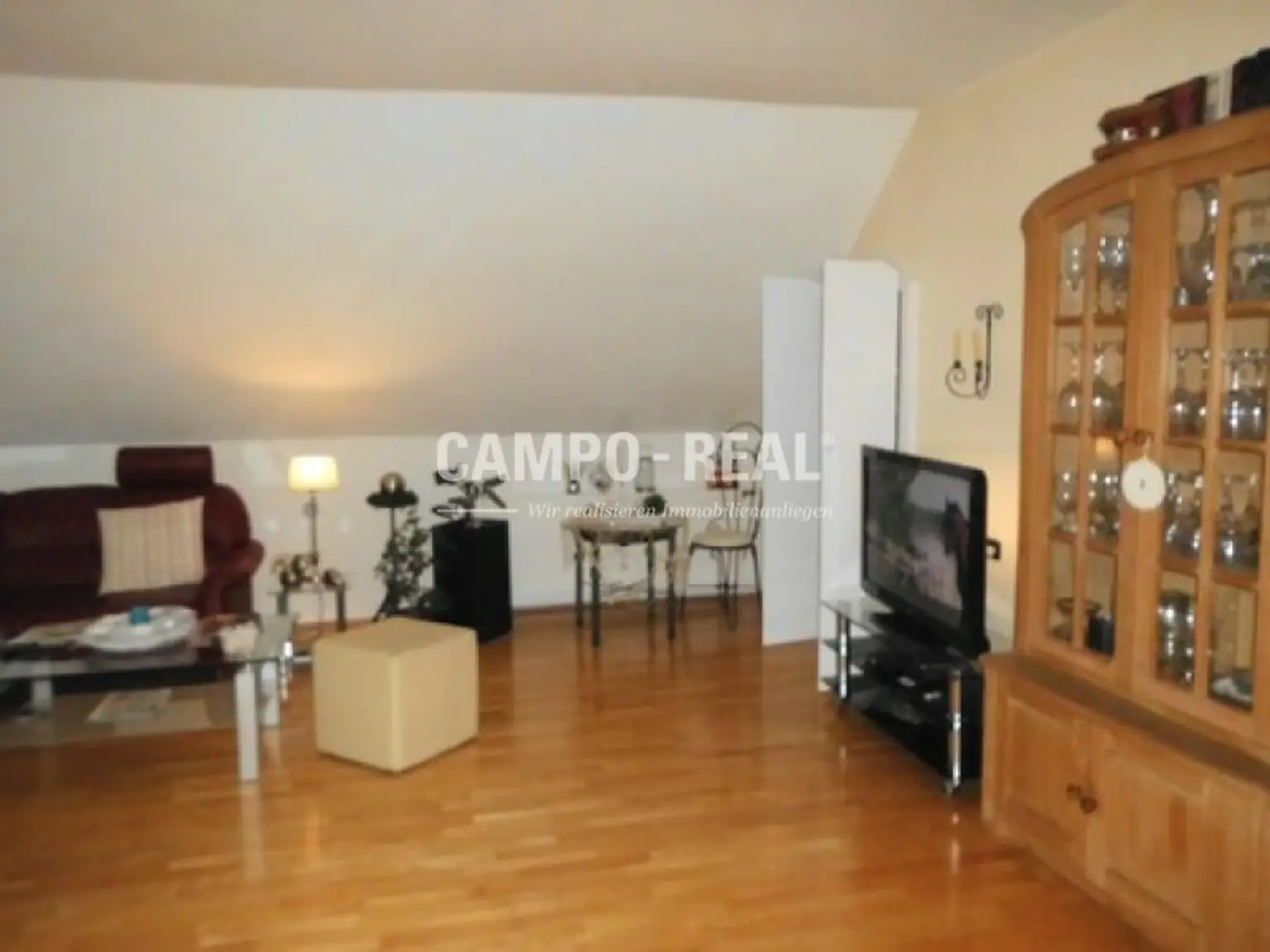 MIETWOHNUNG mit 3-Zimmer und großem Wohnzimmer, Totzenbach
