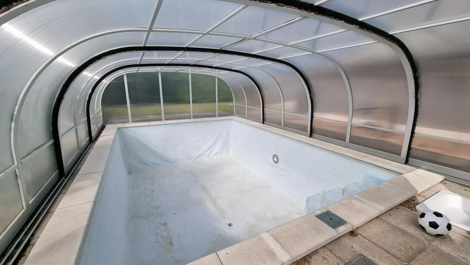 Gepflegtes Einfamilienhaus mit Pool und Garten in St. Georgen