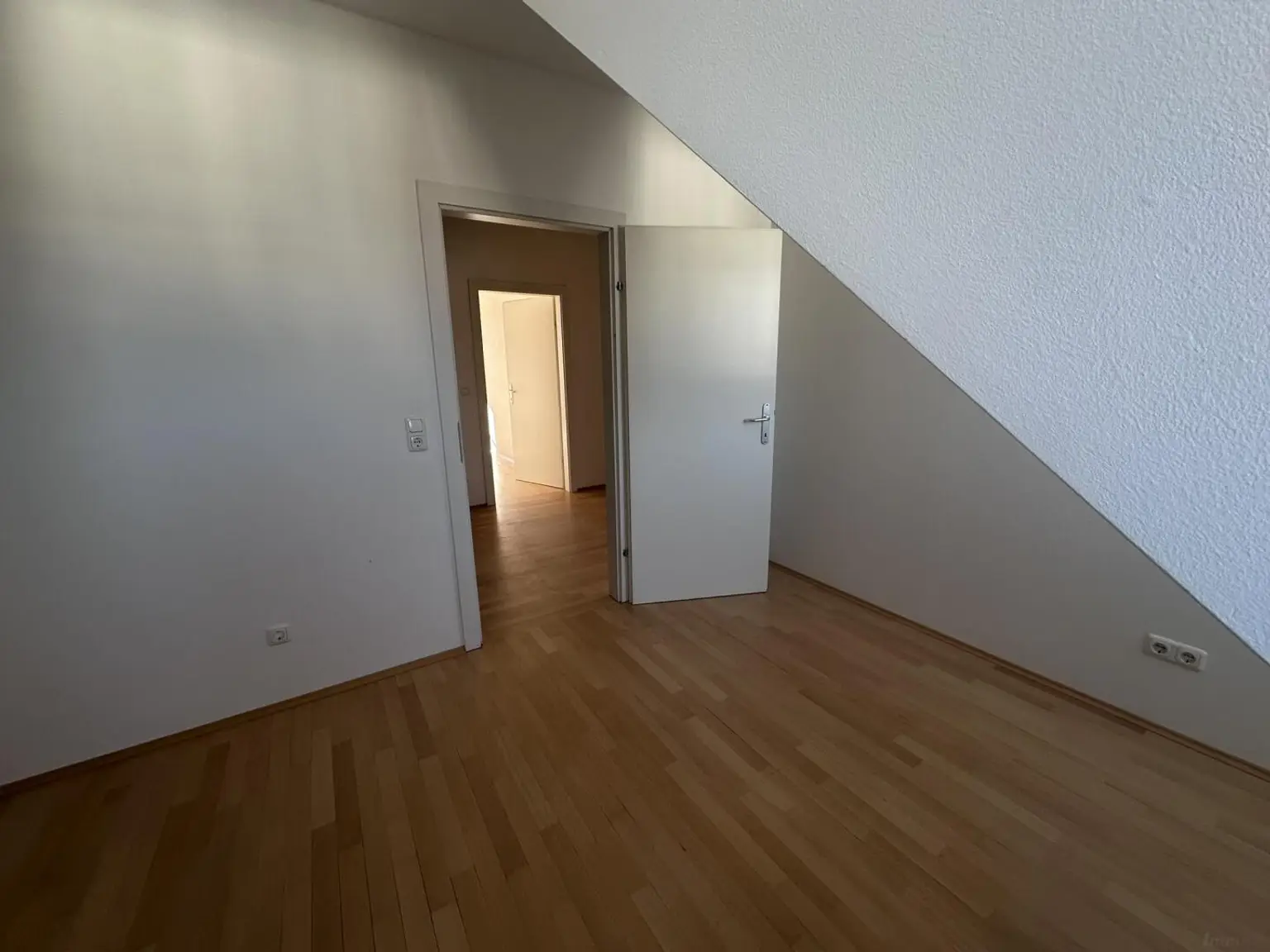 Helle 3-Zimmerwohnung in Eggenberg – jetzt mieten!