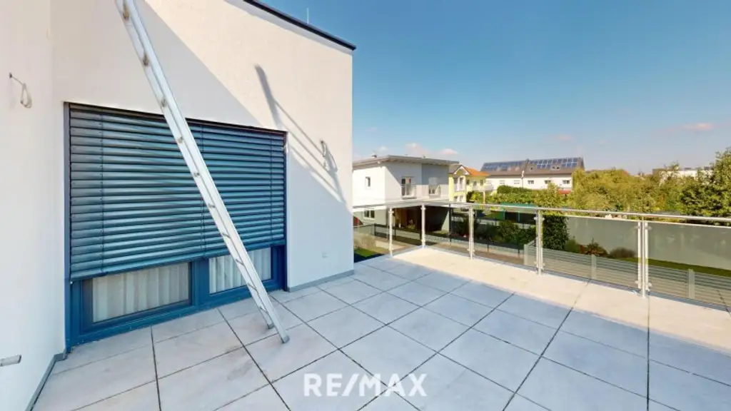 REPRÄSENTATIVE TRAUMVILLA IN BESTLAGE VON HIMBERG NÄHE WIEN & U1