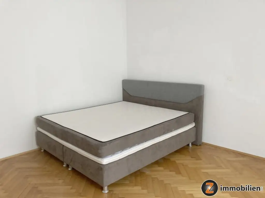 Oberwart Zentrum: Schöne Altbauwohnung!