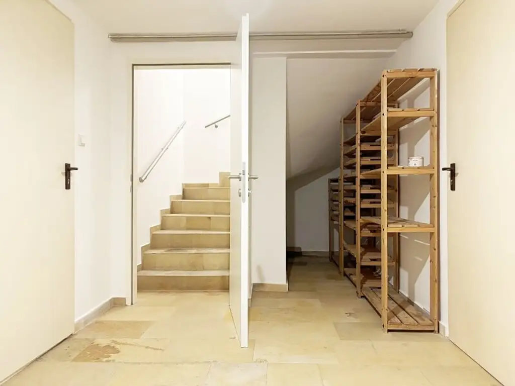 Ruhe-Oase in Mauer! Sonniges Reihenhaus mit 6 Zimmern, Garten und Garage!
