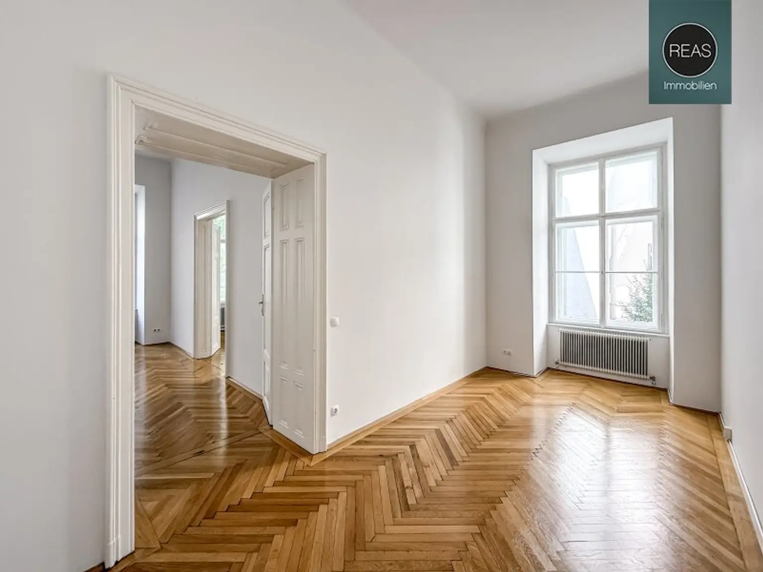 Wunderschönes Büro in perfekter Lage nahe Stadtpark! Stellplatz verfügbar!