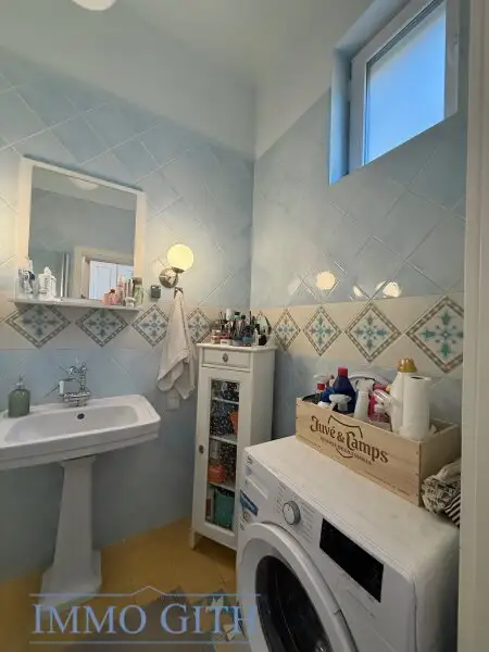 HELL, GEMÜTLICH & GUT VERMIETET – GEPFLEGTE 2-ZIMMER-WOHNUNG MIT BALKON IN SIMMERING ZU KAUFEN!