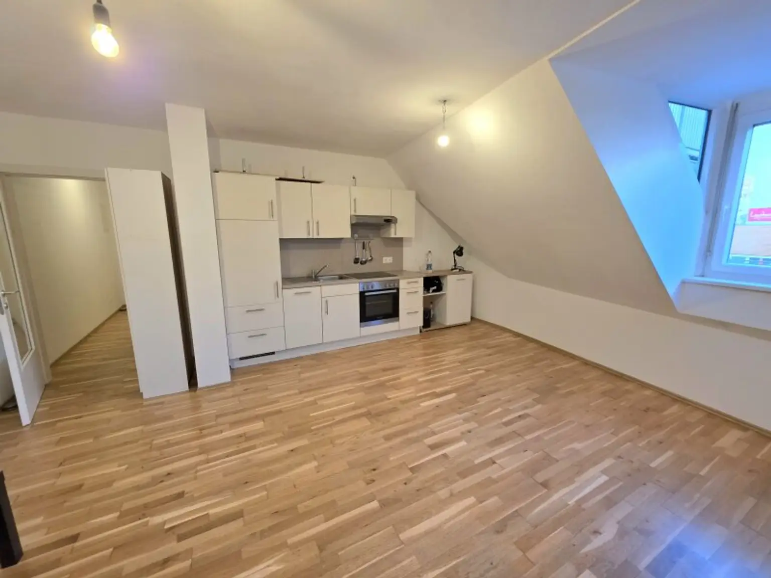 Anleger aufgepasst! Zentrale und ruhige Wohnung!