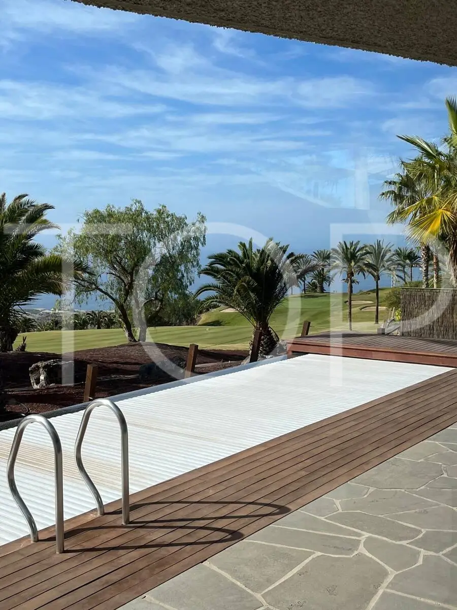 3843adf7-3bc0-4ceb-9723-f66b31451c9a