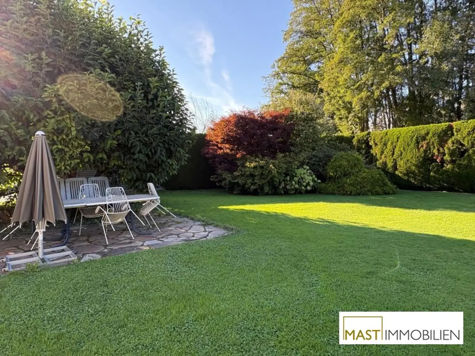 Charmant möblierte 3 Zimmer Wohnung mit Gartenbenutzung in idyllischer Lage von Gurnitz