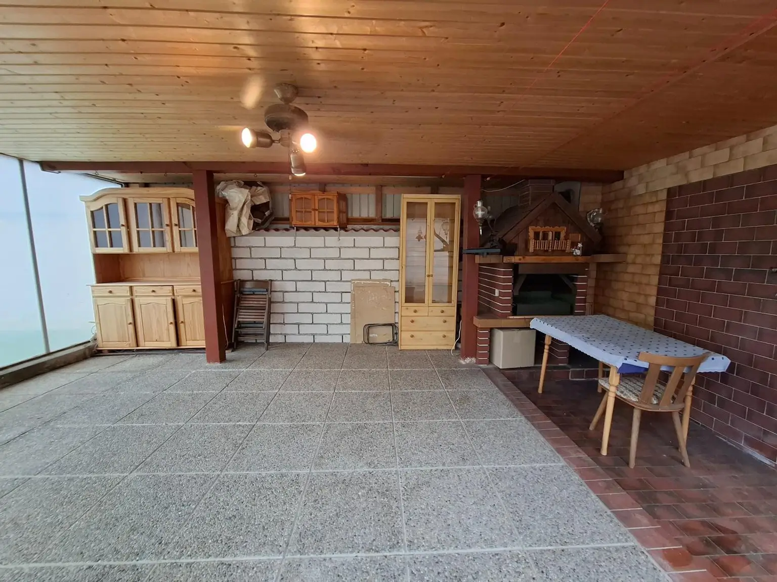 geschlossene Terrasse