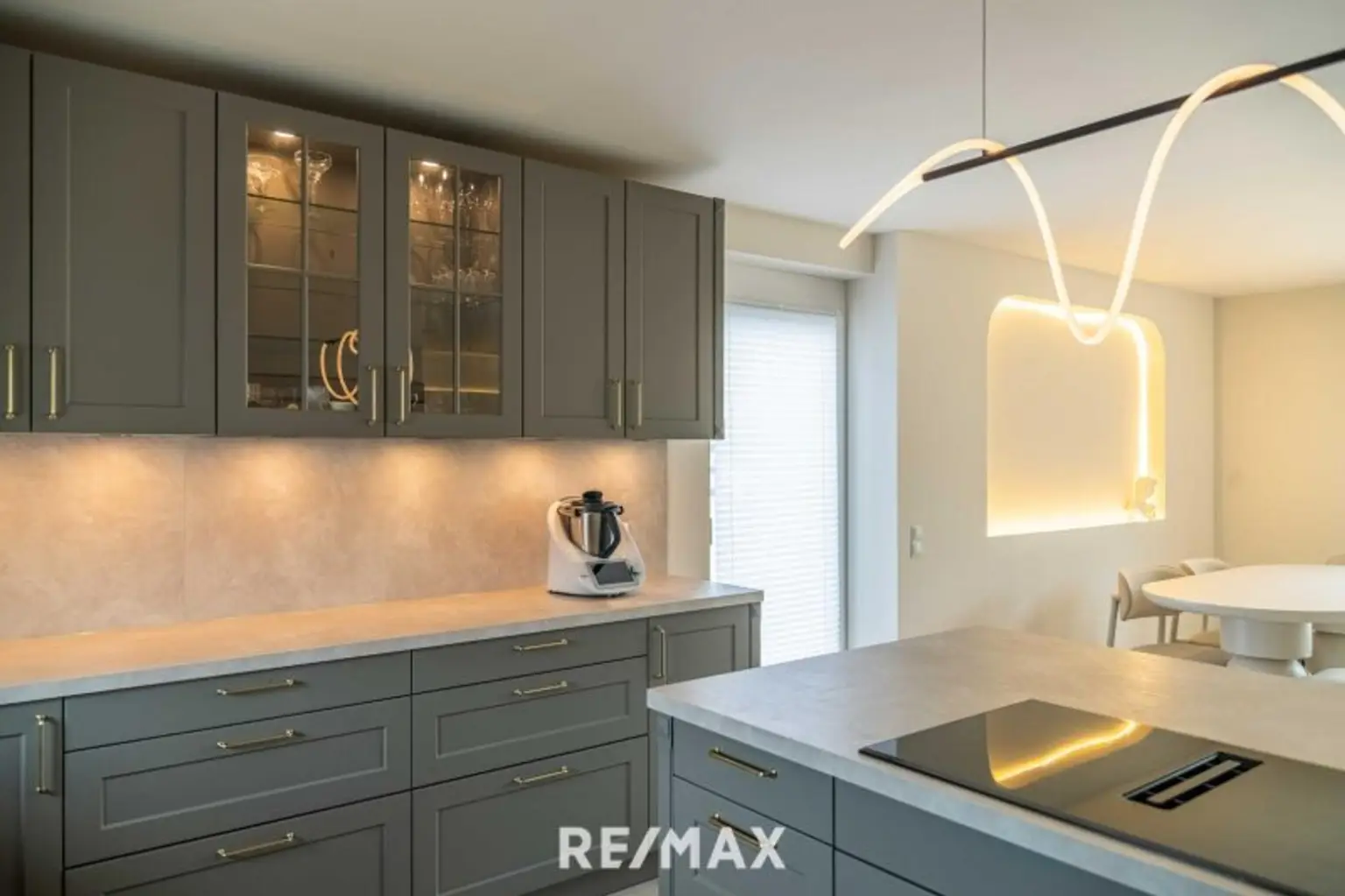 Stilvolles Designhaus - Architektur trifft Komfort