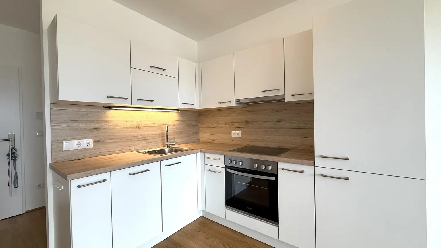 Günstige 2-Zimmer-Neubauwohnung mit großer LOGGIA (5,54m²) nahe Akademiepark