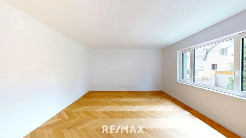 ETWAS GANZ BESONDERES Neuwertige Villa in Grün und Ruhelage mit gepflegtem Garten in privilegierter Lage Wien 1210