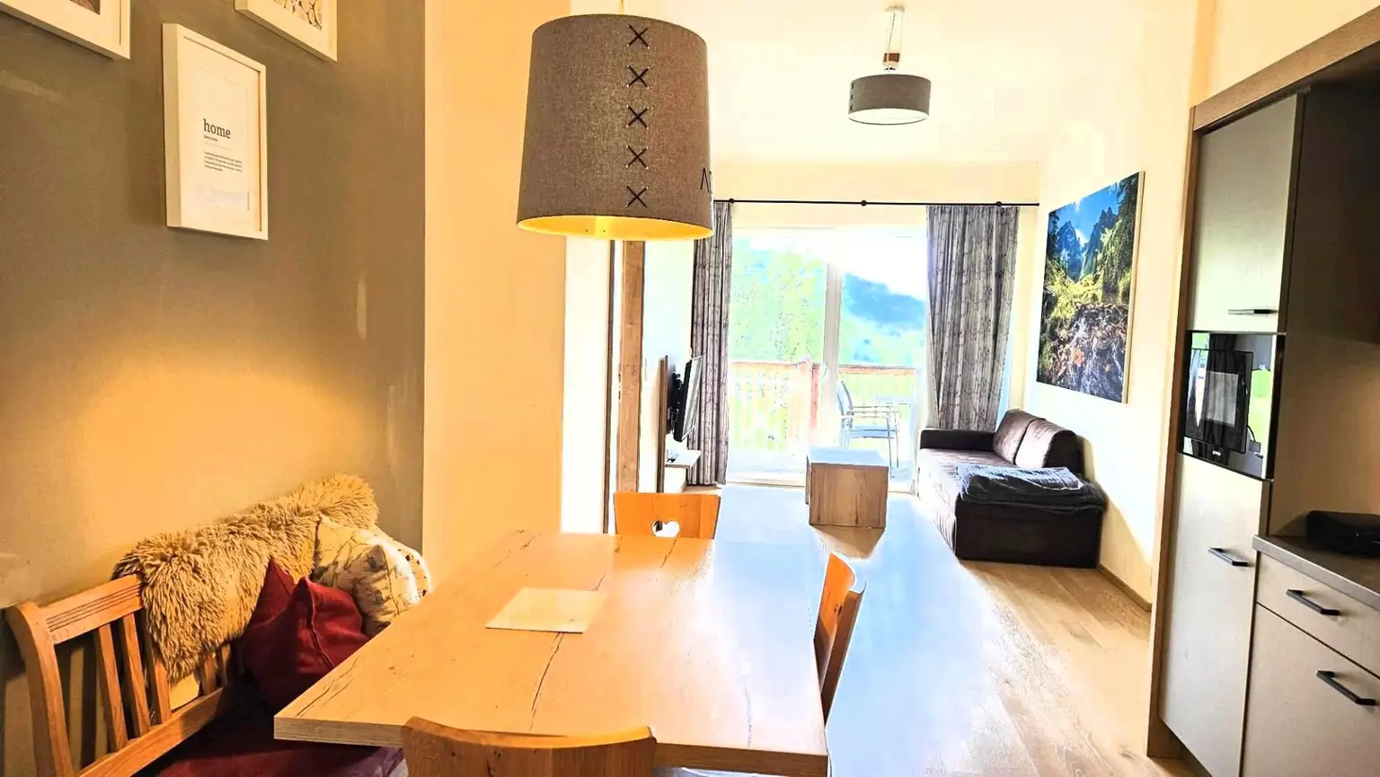 Perfekt aufgeteile kleine Penthouse Wohnung