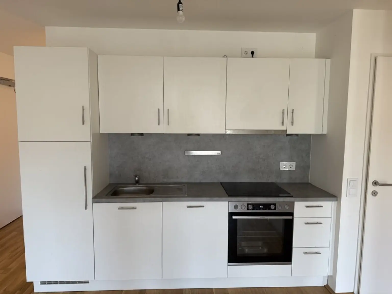 Ruhig aber doch zentral gelegene 3-Zimmer Wohnung in der Donaustadt - ab sofort verfügbar