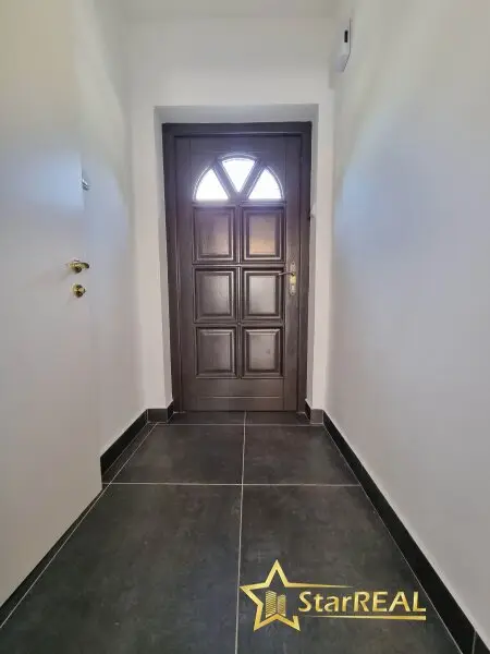 HERAUSRAGENDE LAGE VIS A VIS U1! TEILRENOVIERTES ECKHAUS. EIGENGRUND. SÜDLAGE. INKLUSIVE KELLER.