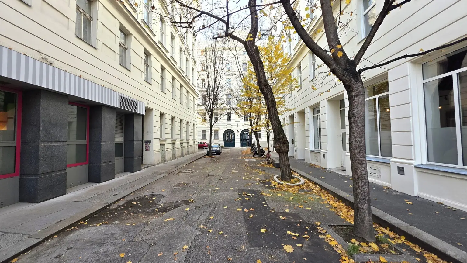 Atelier // Büro // Garten // Terrasse // Traumlage: Gumpendorfer Straße!!