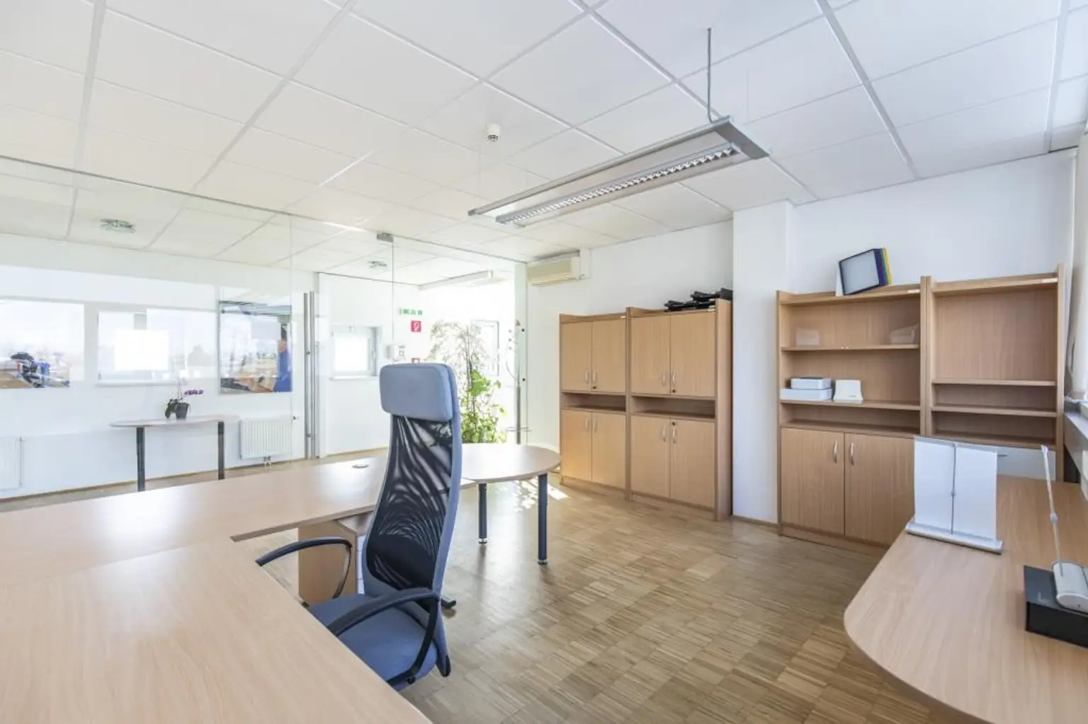 Modernes und attraktives Bürogebäude