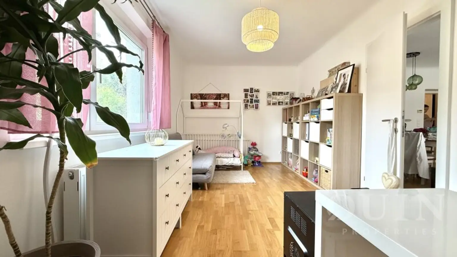 Moderne 3-Zimmer-Wohnung mit Balkon in Hetzendorf – kernsaniert & bestens angebunden